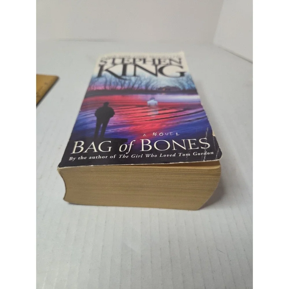 The Unbranded Brand bag bones